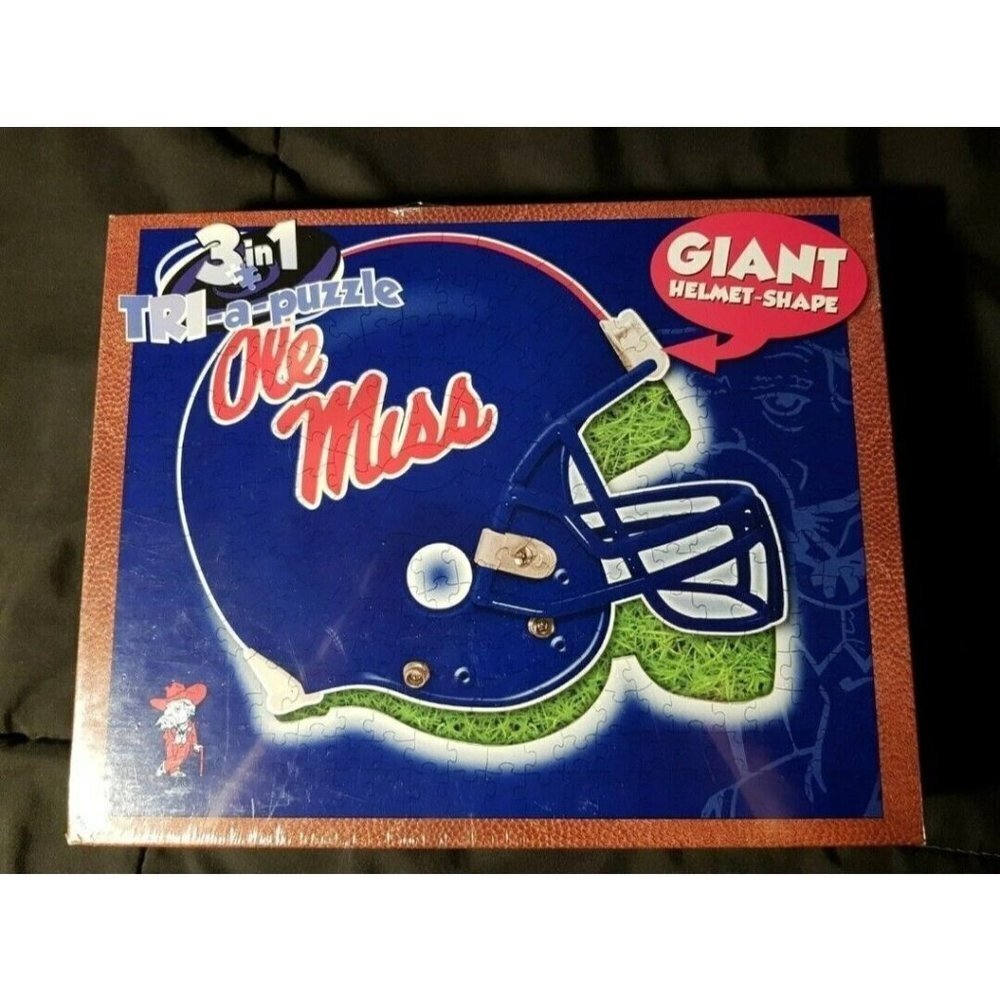 University of Mississippi Ole Miss Football puzzle 350 pieces, reversible 3 in 1